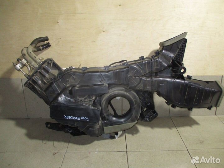 Корпус отопителя Ford Explorer 5 (U502)