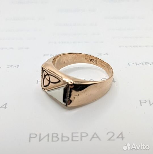 Золотое кольцо печатка 585 пробы 5.66 гр