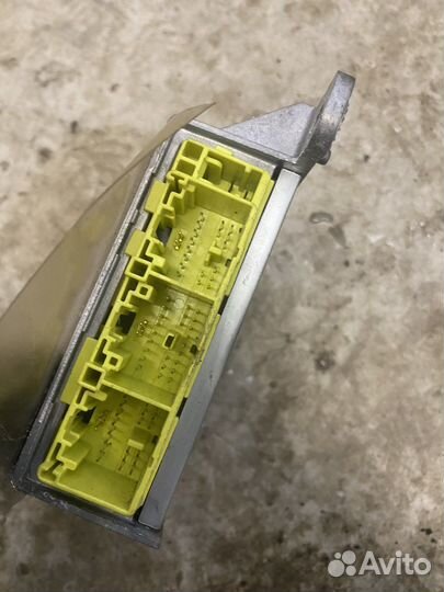 Блок управления AIR BAG (srs) mazda cx-7