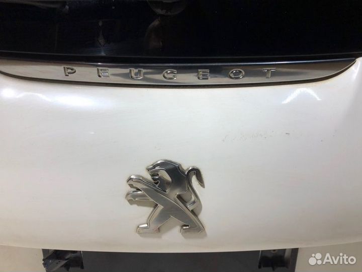 Крышка багажника Peugeot 208 хэтчбек 5F01 2013