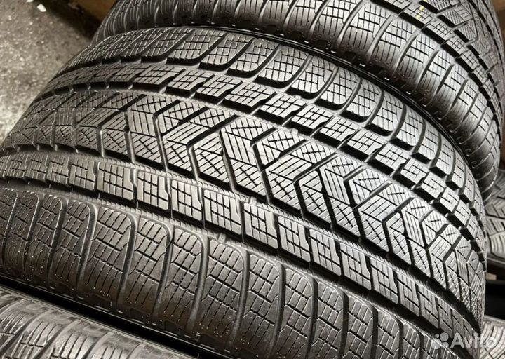 Pirelli Scorpion Winter 275/40 R21 и 305/35 R21 V
