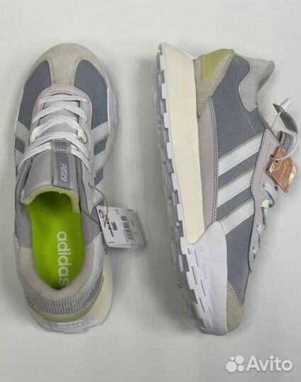 Кроссовки Adidas Futro Neo новый