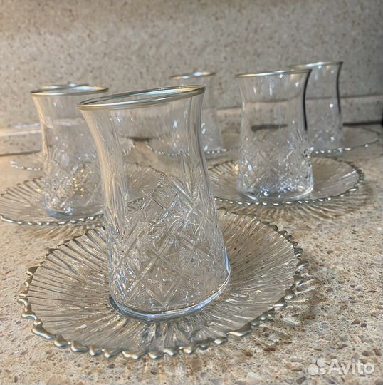 Армуды с блюдцами 12 персон (24 предметов)