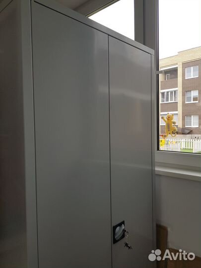 Шкаф металлический