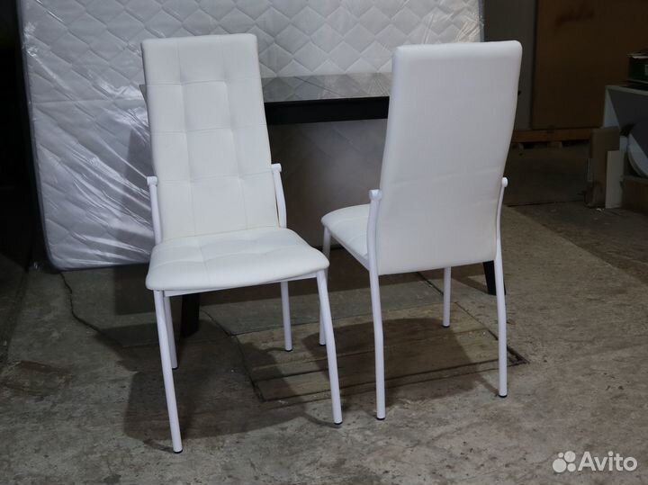 Стулья кухонные металл экокожа новые разные