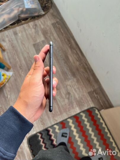 iPhone 8 Plus, 256 ГБ