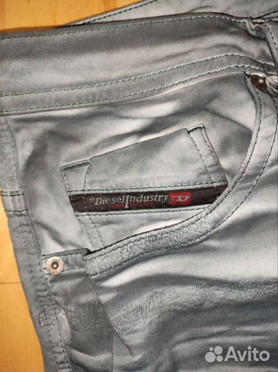 Новые отличные джинсы Diesel оригинал