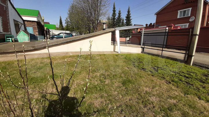 Коттедж 137 м² на участке 10 сот.