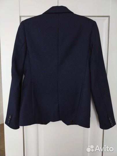 Школьный пиджак и жилетка, рубашка белая