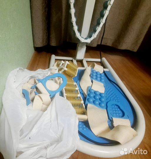 Вибромассажер напольный ленточный