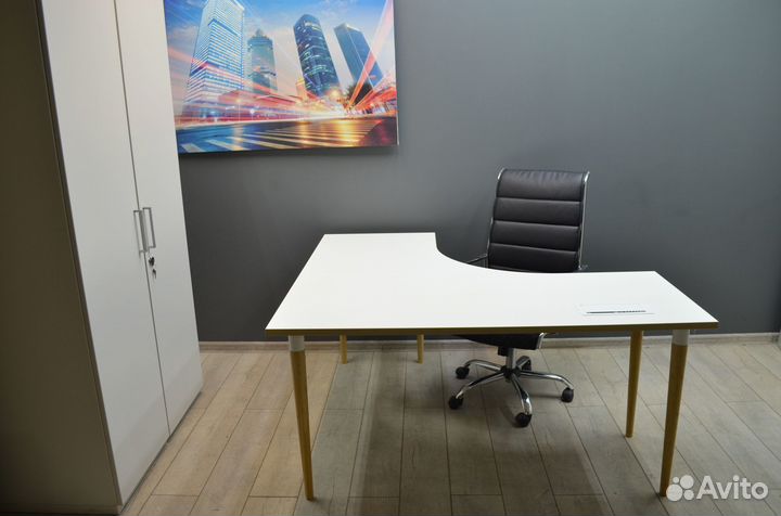 Стол письменный угловой 140х150