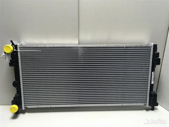 Радиатор охлаждения Volkswagen Polo (Sed RUS) 2011