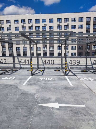 Машиноместо, 13 м²