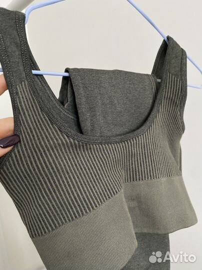 Спортивный костюм