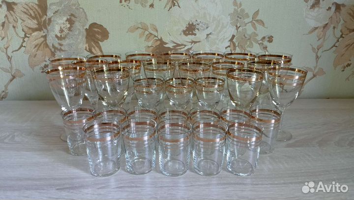 Рюмка, стопки из стекла с золотой каймой