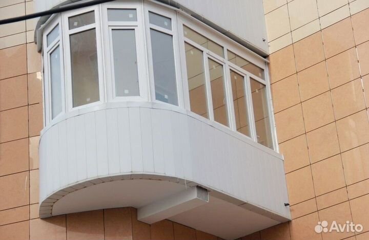 Остекление балконов и лоджий в рассрочку X1017