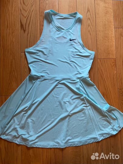 Теннисная одежда женская (М)