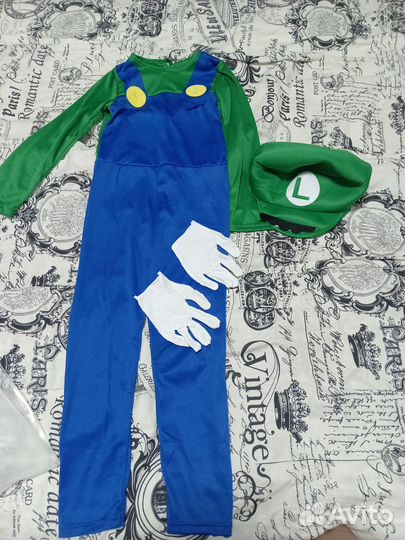 Костюм Луижды