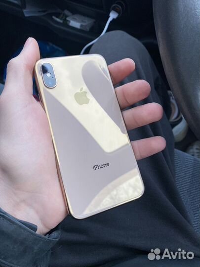 iPhone Xs, 64 ГБ