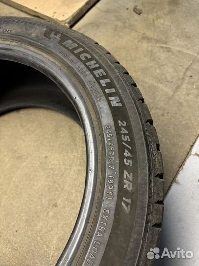 Michelin Pilot Sport 5 245/45 R17 99Y