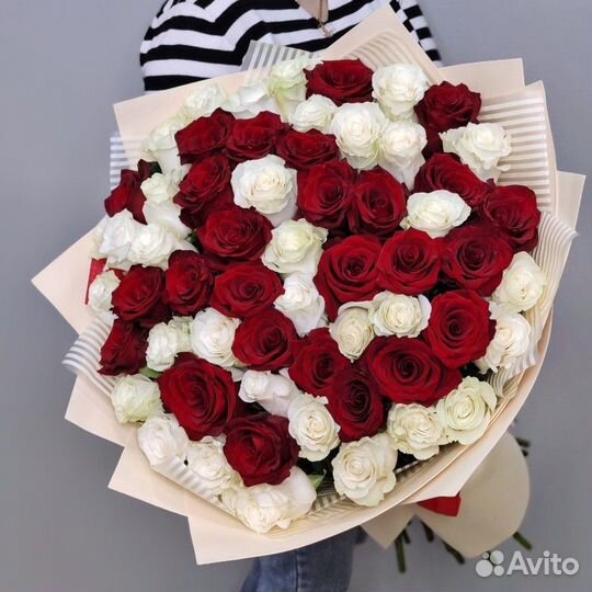 Цветы букеты 51 роза доставка самовывоз