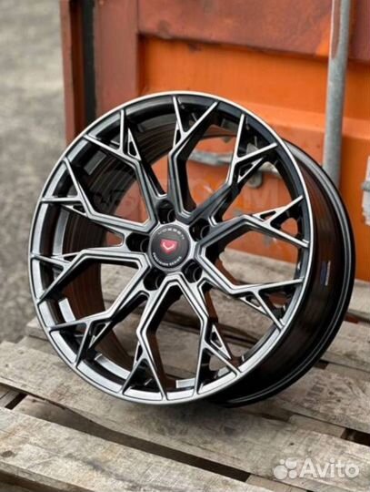 Новые диски Vossen R18 5x114.3