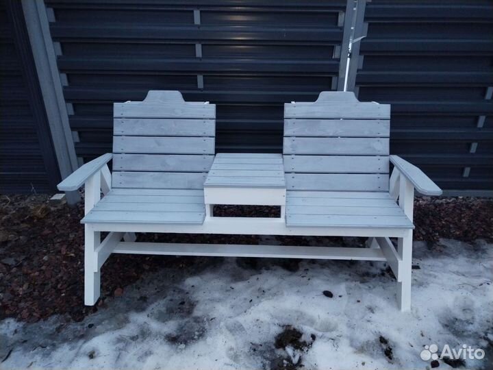 Скамейка уличная для дачи кафе или ресторанов