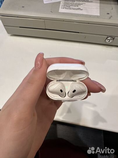 AirPods 2