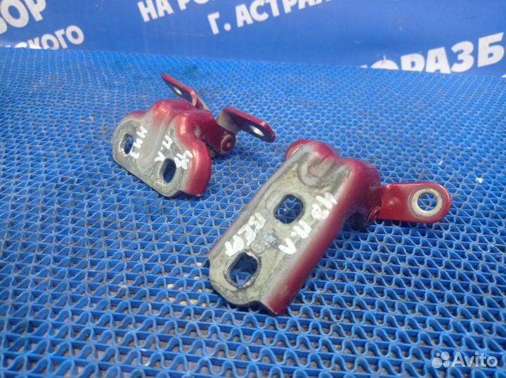 Петля двери Chevrolet Aveo T300 хэтчбек F16D4 2012