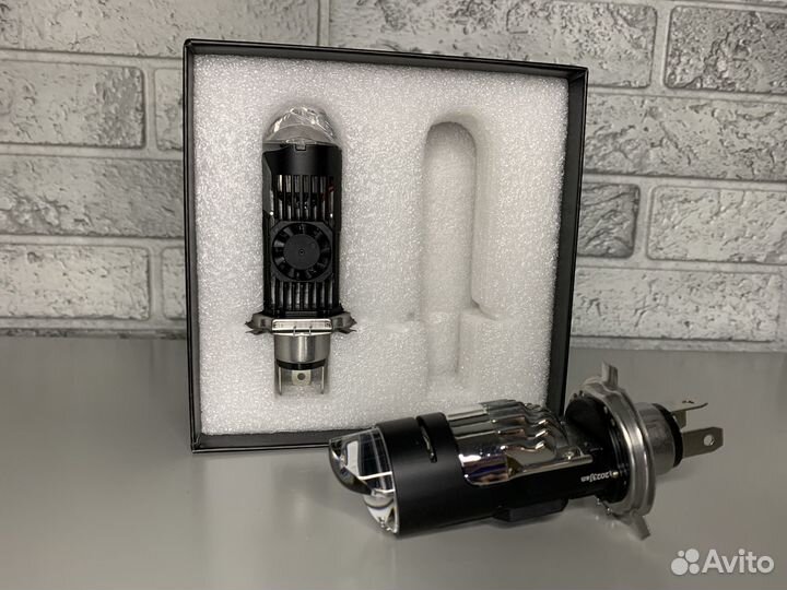 LED лампы H4 с линзой