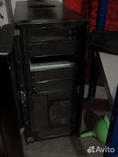 Full-Tower Корпус пк Thermaltake