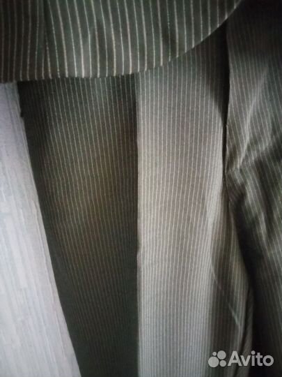 Костюм брючный 46-48 рр