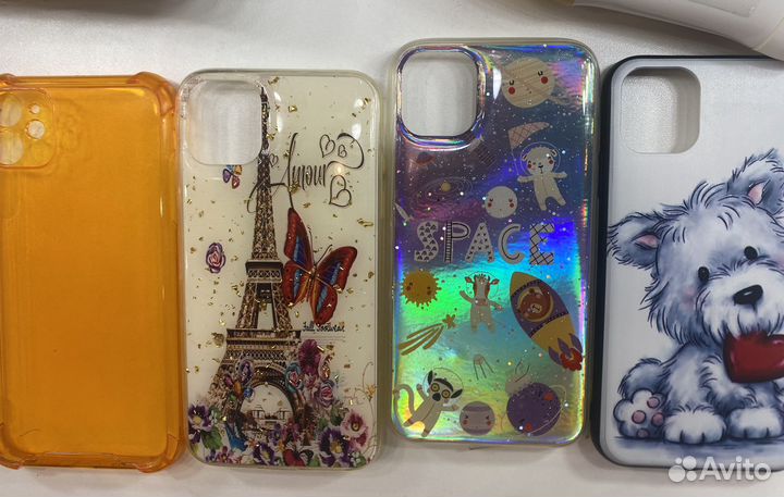 Чехлы для iPhone 11