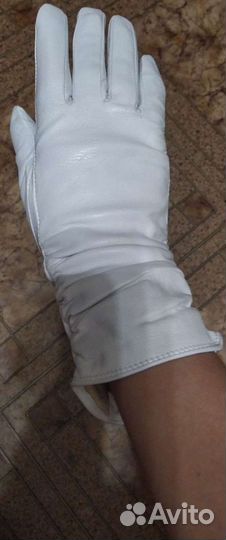 Перчатки новые (кожа)