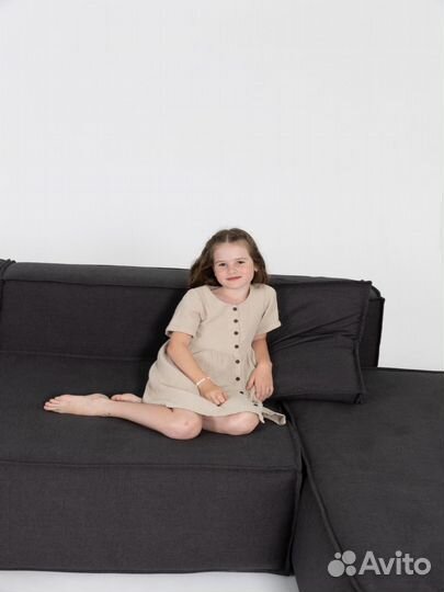 Диван со спальным местом 4400х1800 мм