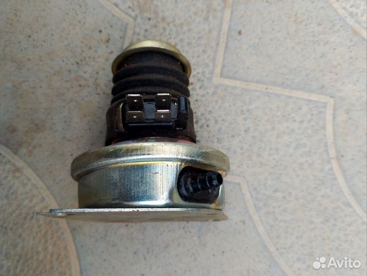 Вакуумный насос омывателя стекла