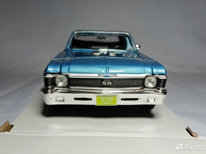 Модель Chevrolet Nova SS blue 1970 1:24 Maisto