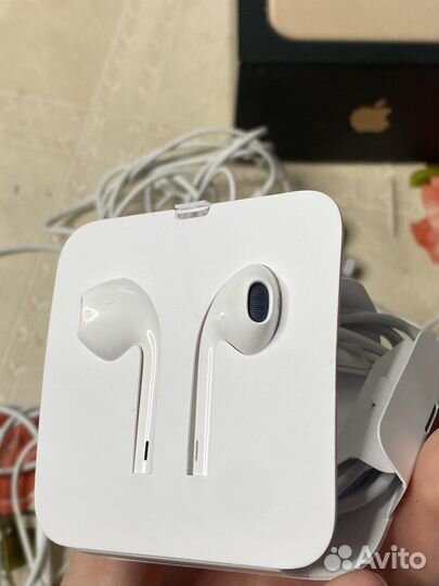 Наушники apple earpods lightning SE 2020