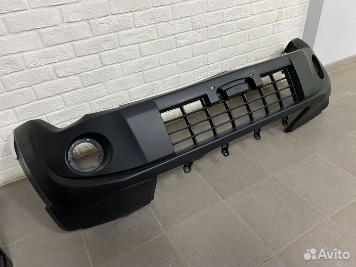 Бампер mitsubishi pajero 12-15 (без отв под омыват