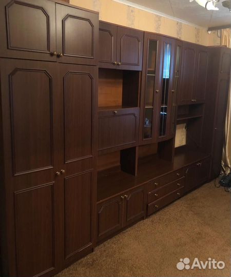 Стенка в гостиную