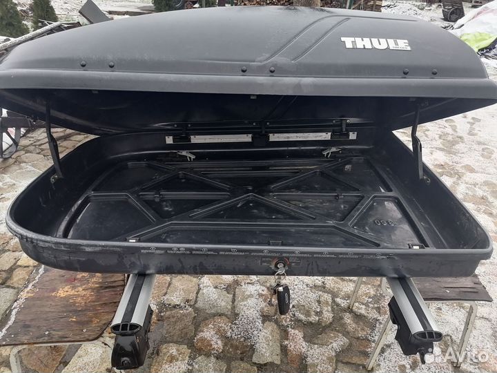 Багажник бокс на крышу thule