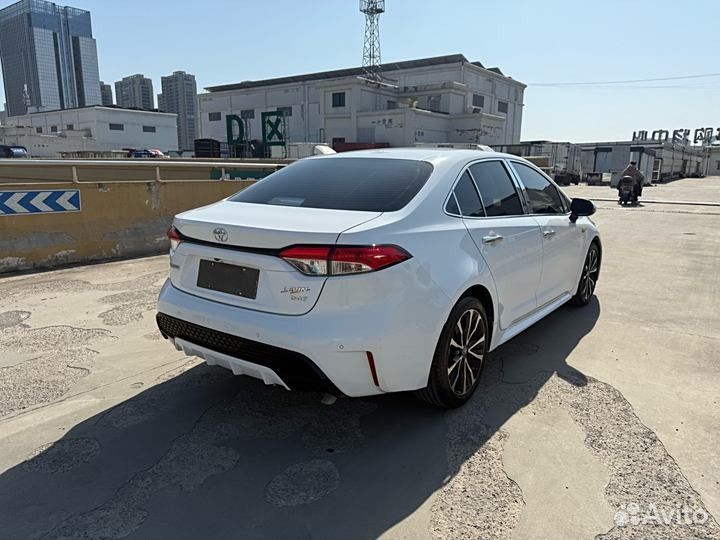 Toyota Corolla 1.2 CVT, 2021, 22 000 км