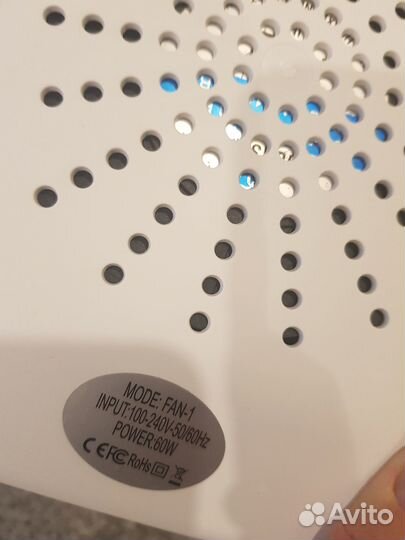 Пылесос настольный для маникюра