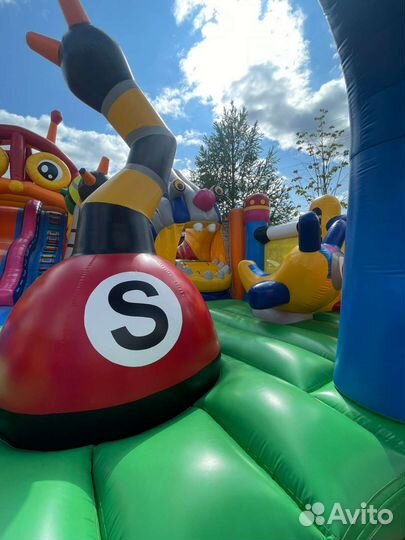 Детский надувной батут бу