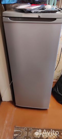 Холодильник бирюса