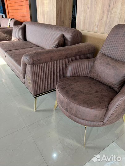 Диван и кресла