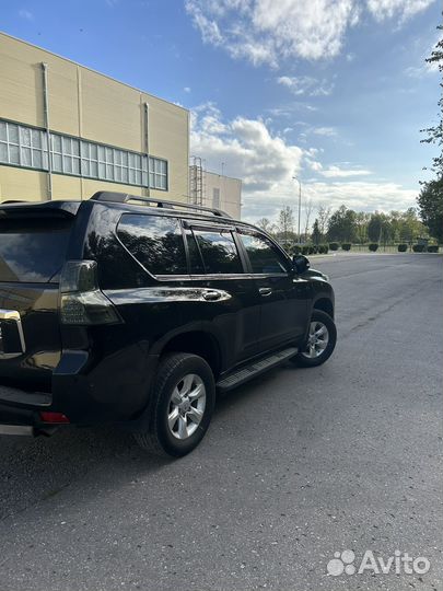 Toyota Land Cruiser Prado 3.0 AT, 2010, 144 000 км