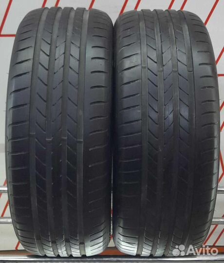 Goodyear EfficientGrip 235/45 R19 95V