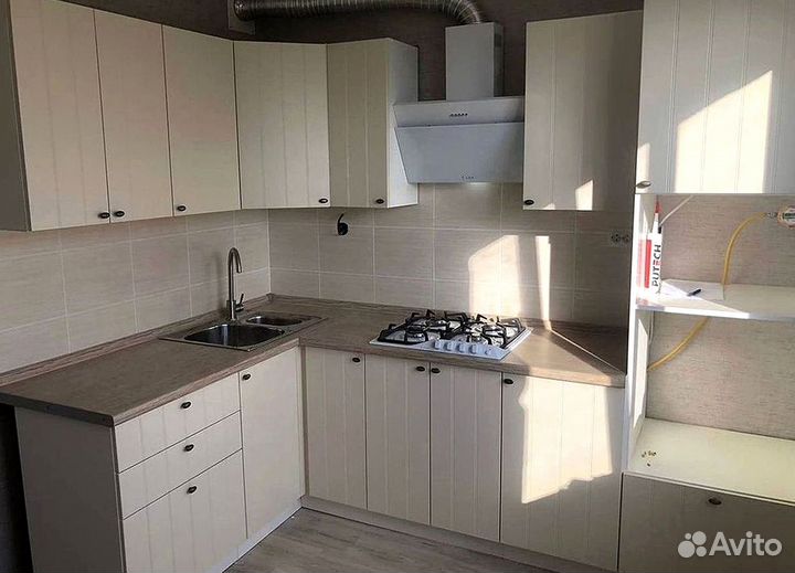 Кухонные гарнитуры