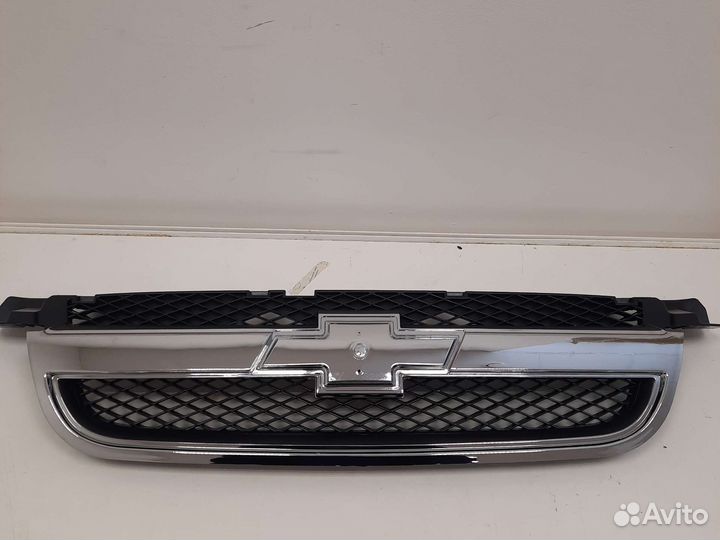 Решетка радиатора chevrolet aveo т250